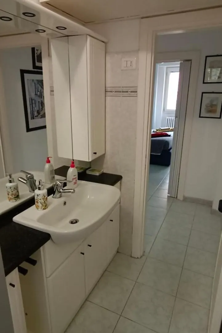 Pm 50 Via Pietro Boifava Guest House Milánó Apartman